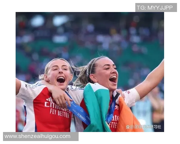 克洛伊领衔新一代足球巨星崛起，探索她的成长与辉煌之路