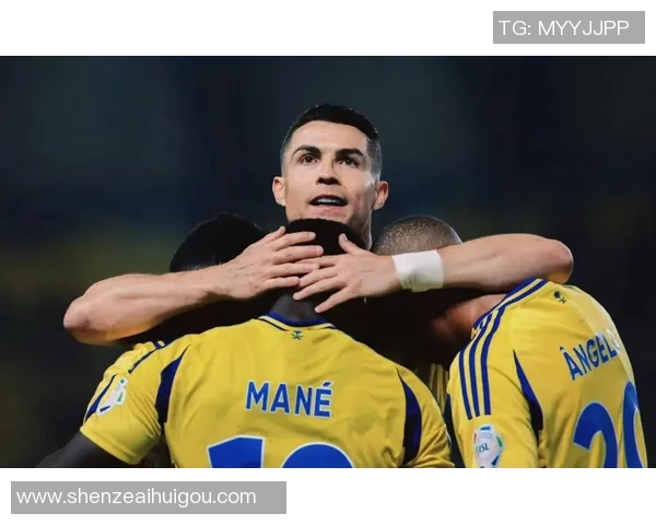 全球足球明星收入排行榜 揭示顶级球员年薪与商业价值 全球足球明星收入排行榜 揭示顶级球员年薪与商业价值