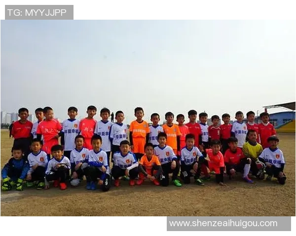 小球星足球培训计划：培养未来足球之星的全方位成长路径