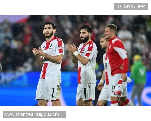 格鲁吉亚足球球星的成长历程与辉煌成就全面解析