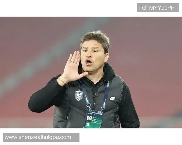 足球天才G罗德里格斯：从少年梦想到世界舞台的华丽蜕变